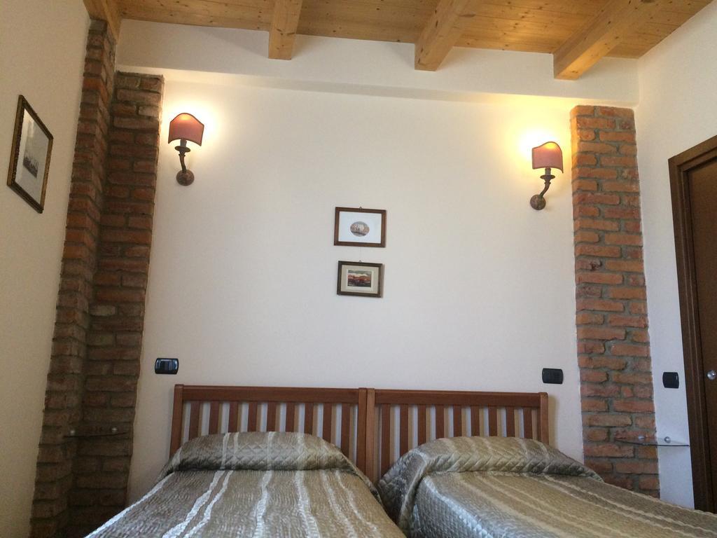 B&B Il Rustico Turate Kültér fotó