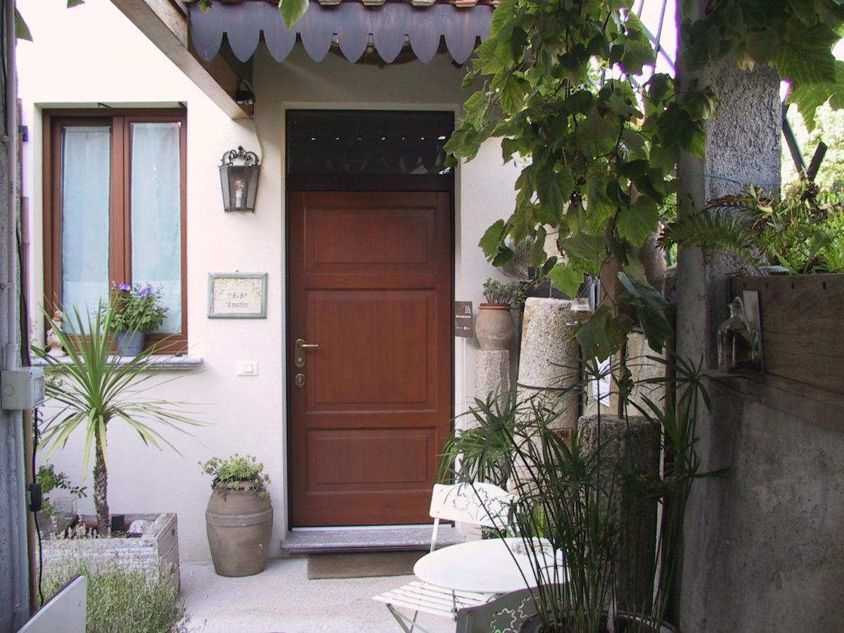 B&B Il Rustico Turate Kültér fotó