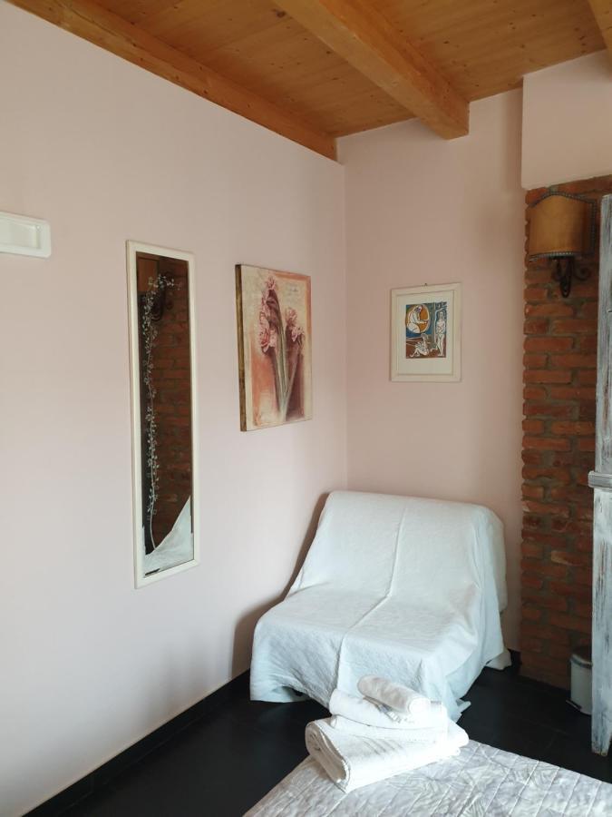B&B Il Rustico Turate Kültér fotó
